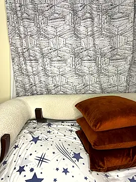 Favoritegirl1 online show from 01-18-26, 12:25