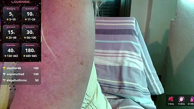 JennaDeluxe online show from 11-19-25, 08:53