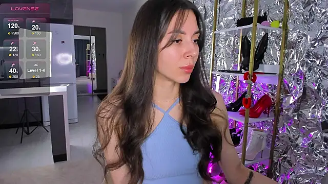 Snapshot of princess_ashley_ chatting on 02-07-26, 07:00 princess ashley online show from 02-07-26, 07:00