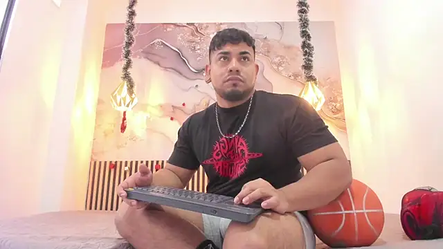 BrianMalonee online show from 12-20-25, 12:41