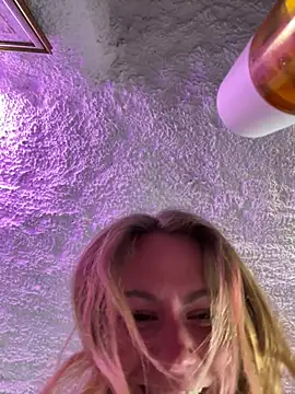 selenaluvv online show from 02-24-26, 04:30