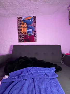 selenaluvv online show from 02-14-26, 03:23