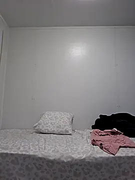Edw95S online show from 05-02-26, 01:11