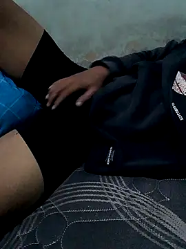 jojokom99 online show from 04-08-26, 12:17