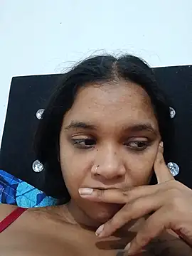 Snapshot of Indianqueen03 chatting on 07-09-26, 08:08 Indianqueen03 online show from 07-09-26, 08:08