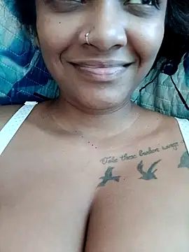 Indianqueen03 online show from 01-15-26, 01:25