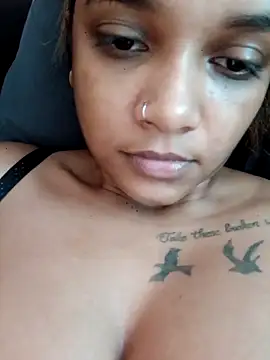 Indianqueen03 online show from 12-22-25, 01:11