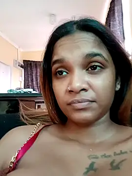 Indianqueen03 online show from 09-11-25, 11:54