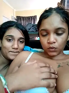 Indianqueen03 online show from 11-02-25, 11:59