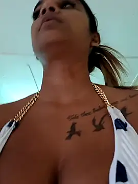 Indianqueen03 online show from 09-21-25, 11:48