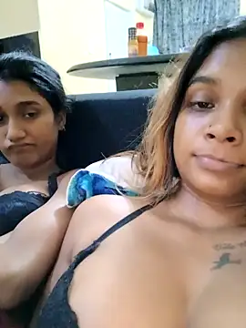 Indianqueen03 online show from 10-26-25, 08:53