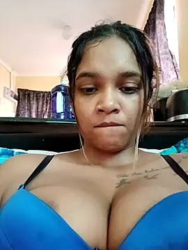 Indianqueen03 online show from 11-07-25, 09:03