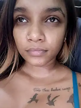 Indianqueen03 online show from 12-19-25, 04:42