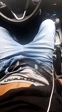 Snapshot of paupraelass chatting on 02-04-25, 09:10 paupraelass online show from 02-04-25, 09:10