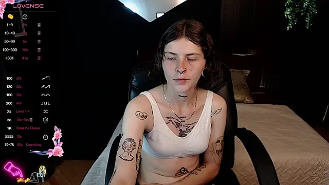 pretty cristal69 online show from 04-09-26, 11:55