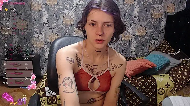 Snapshot of pretty_cristal69 chatting on 05-02-26, 01:05 pretty cristal69 online show from 05-02-26, 01:05