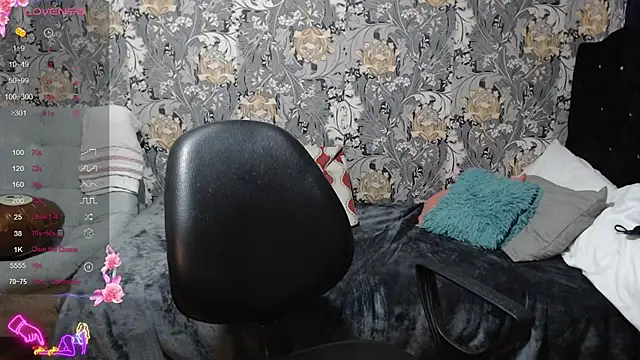 Snapshot of pretty_cristal69 chatting on 05-28-26, 12:00 pretty cristal69 online show from 05-28-26, 12:00