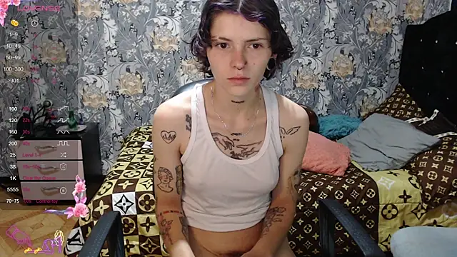 Snapshot of pretty_cristal69 chatting on 04-30-26, 12:01 pretty cristal69 online show from 04-30-26, 12:01