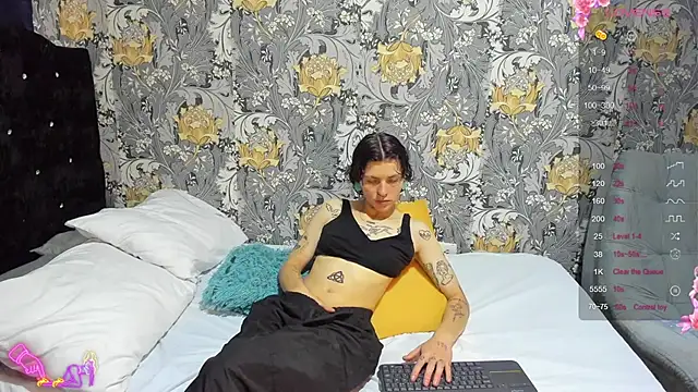 pretty cristal69 online show from 07-10-26, 12:05
