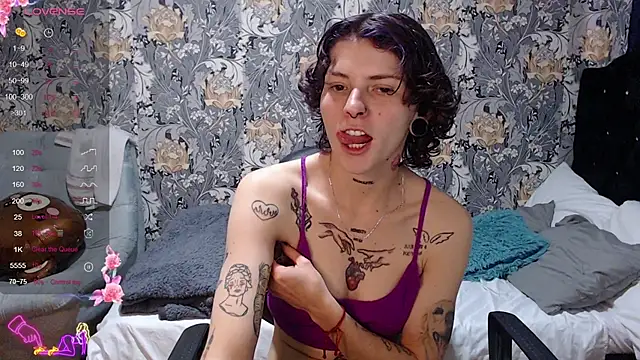 Snapshot of pretty_cristal69 chatting on 06-07-26, 05:29 pretty cristal69 online show from 06-07-26, 05:29