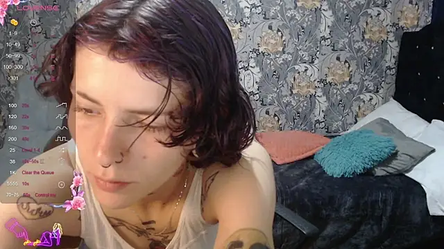 Snapshot of pretty_cristal69 chatting on 05-21-26, 12:13 pretty cristal69 online show from 05-21-26, 12:13