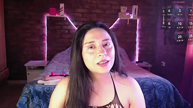 KityEstrover online show from 11-06-25, 12:53