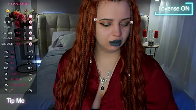 Snapshot of Miss_Maya_Mils chatting on 03-18-25, 01:02 Miss Maya Mils online show from 03-18-25, 01:02