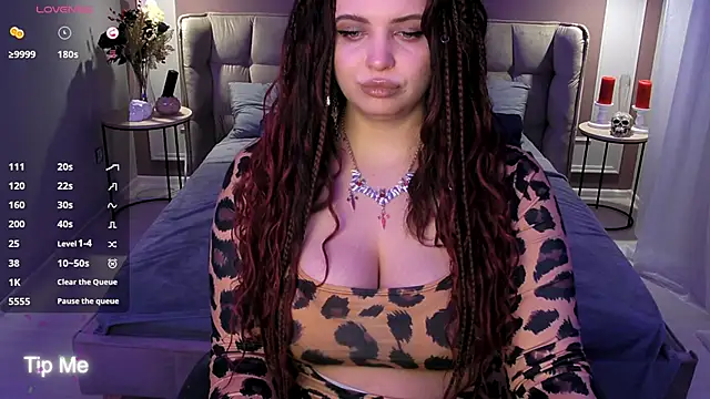 Snapshot of Miss_Maya_Mils chatting on 02-27-26, 01:06 Miss Maya Mils online show from 02-27-26, 01:06