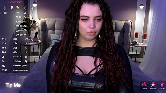 Snapshot of Miss_Maya_Mils chatting on 02-22-26, 01:08 Miss Maya Mils online show from 02-22-26, 01:08