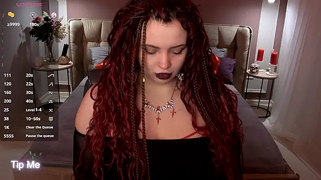 Snapshot of Miss_Maya_Mils chatting on 02-07-26, 01:02 Miss Maya Mils online show from 02-07-26, 01:02