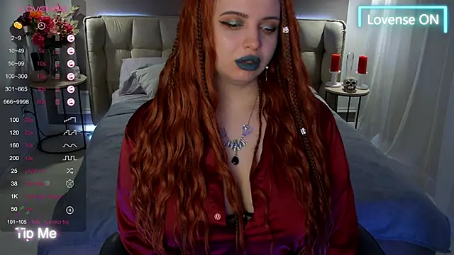 Snapshot of Miss_Maya_Mils chatting on 03-18-25, 04:07 Miss Maya Mils online show from 03-18-25, 04:07