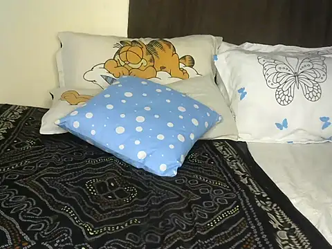 Bella cute01 online show from 02-21-25, 06:48