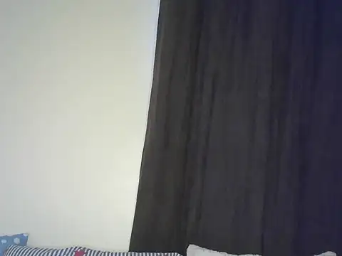 Bella cute01 online show from 02-17-25, 12:49
