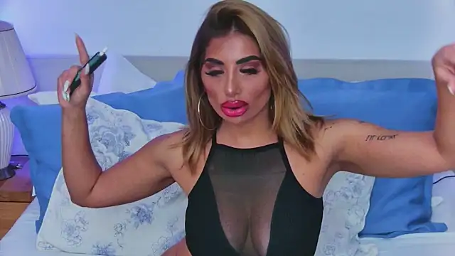 CeylanXO online show from 11-18-25, 07:44