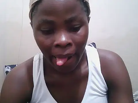 Snapshot of just_ivey chatting on 06-17-26, 06:29 just ivey online show from 06-17-26, 06:29