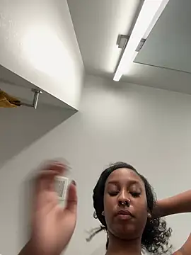 Your Paris online show from 02-21-26, 01:02