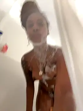 Your Paris online show from 10-15-25, 03:31