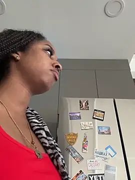 Your Paris online show from 11-28-25, 08:53