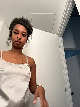 Your Paris online show from 01-08-26, 06:58