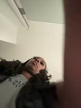 Your Paris online show from 11-30-25, 08:20