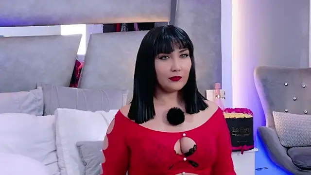 Evangeline Taylorr online show from 04-10-26, 07:43