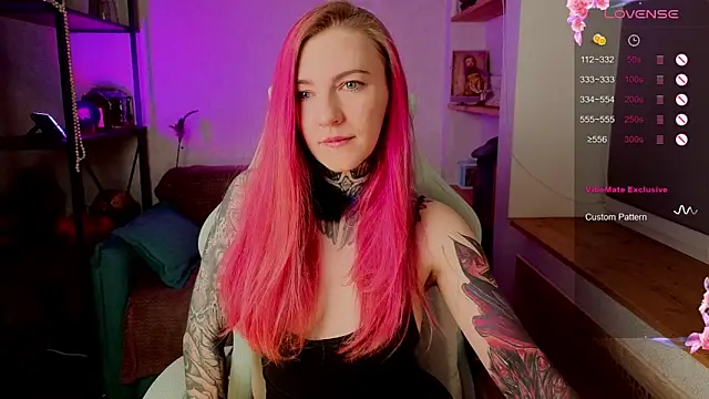 Roxy      online show from 11-27-25, 06:03