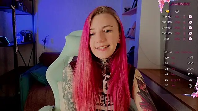 Roxy      online show from 11-11-25, 06:30