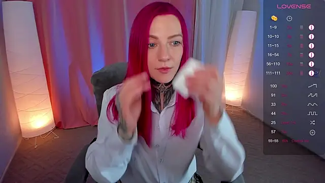 Snapshot of Roxy_____ chatting on 01-31-25, 11:45 Roxy online show from 01-31-25, 11:45