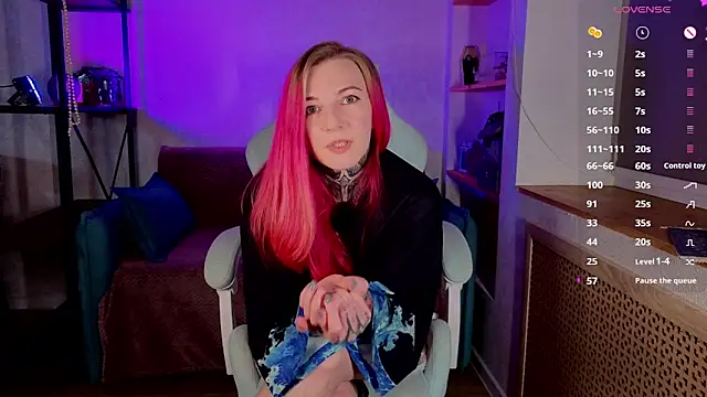 Roxy      online show from 03-19-26, 08:20