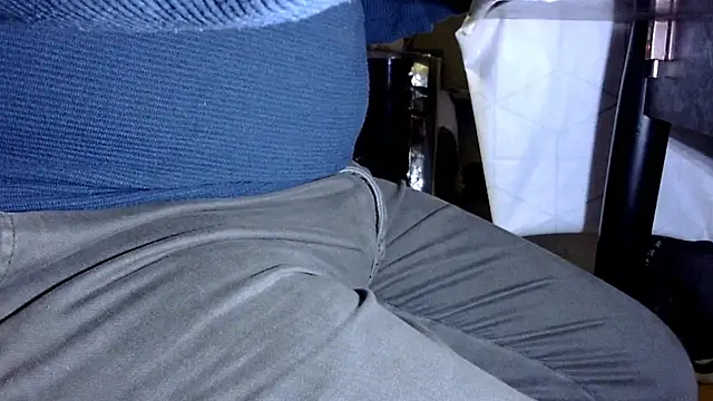 Snapshot of by-panic chatting on 03-16-26, 10:56 by-panic online show from 03-16-26, 10:56