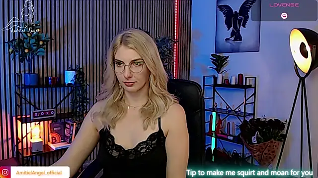 Amitiel Angel online show from 02-23-25, 06:34