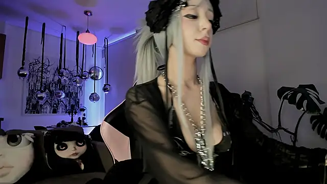 annie gh online show from 06-20-26, 09:42