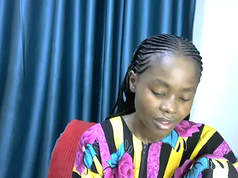 Snapshot of Kababy_love chatting on 06-21-26, 07:47 Kababy love online show from 06-21-26, 07:47