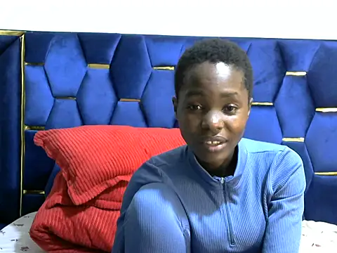 Snapshot of Kababy_love chatting on 03-16-25, 07:06 Kababy love online show from 03-16-25, 07:06